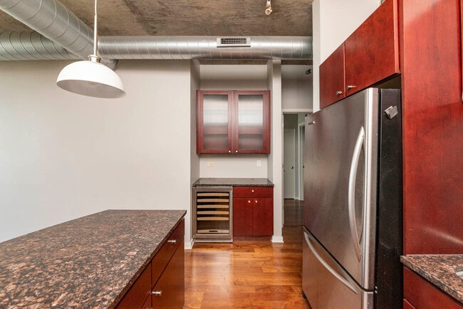 Photo - 700 N Larrabee St Unit 1902