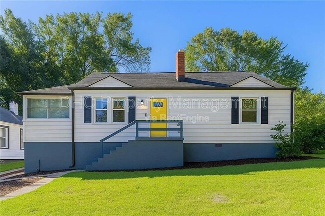 Building Photo - 530 Erin Ave SW