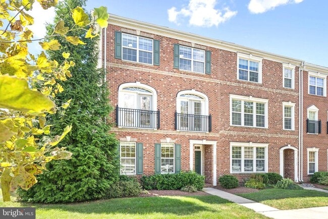 Building Photo - 43728 Gold Hill Square Rental
