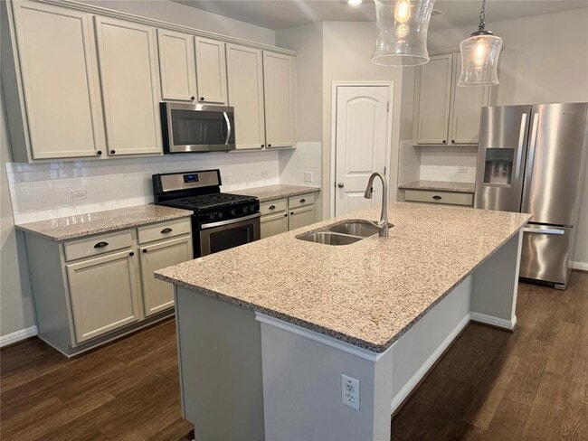 Photo - 120 Buckthorn Dr