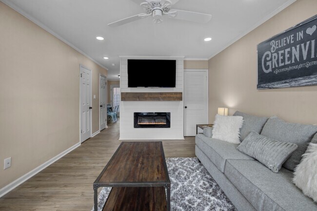 Photo - 102 David Dr