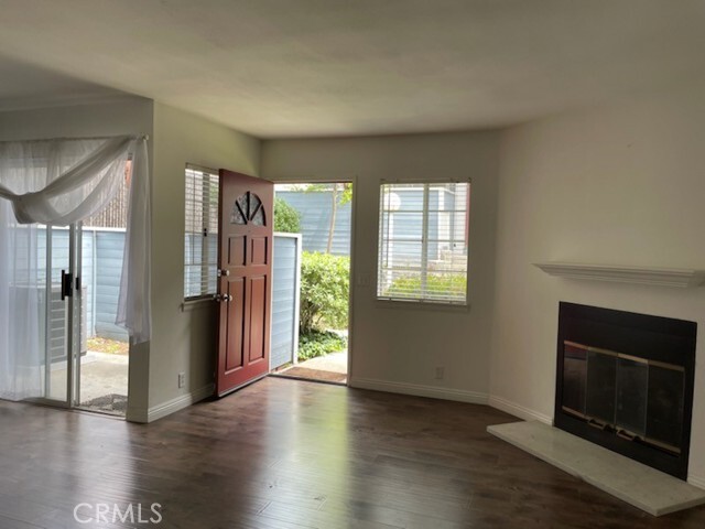 Photo - 26115 Frampton Ave Unidad F Rental