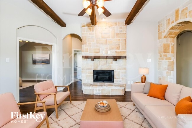 Photo - 206 Lavaca Dr