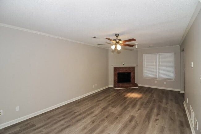 Photo - 1031 Jessa Cove