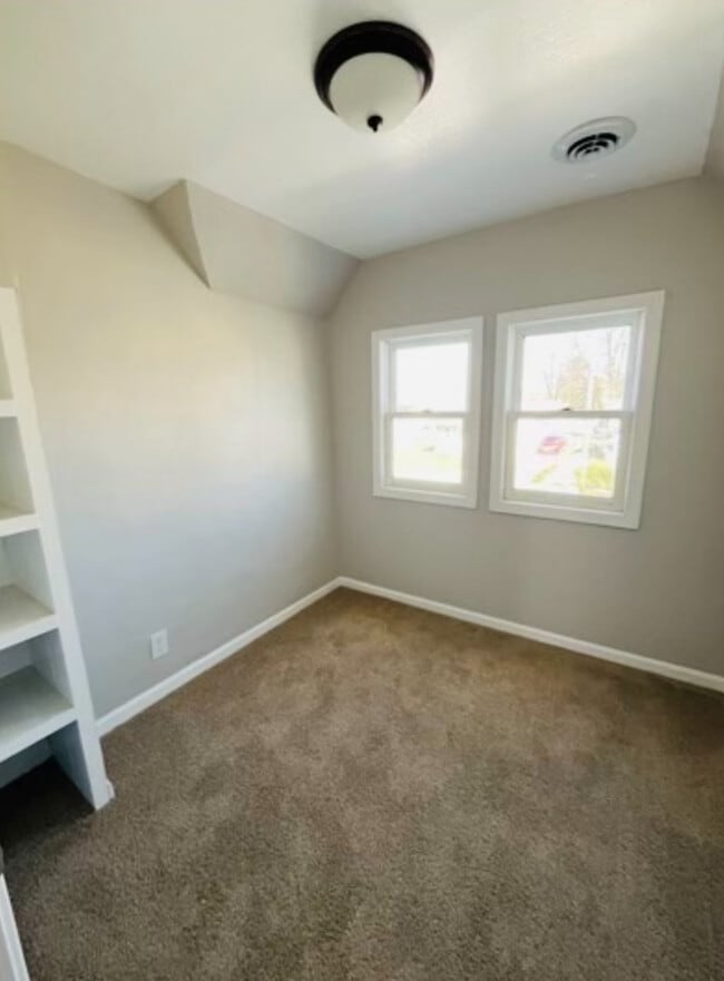 Photo - 2217 Ashland St