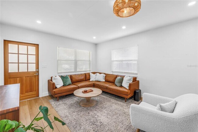 Photo - 2621 17th Ave N