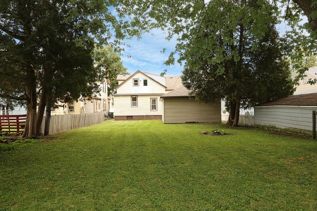 Photo - 1602 N 8th St