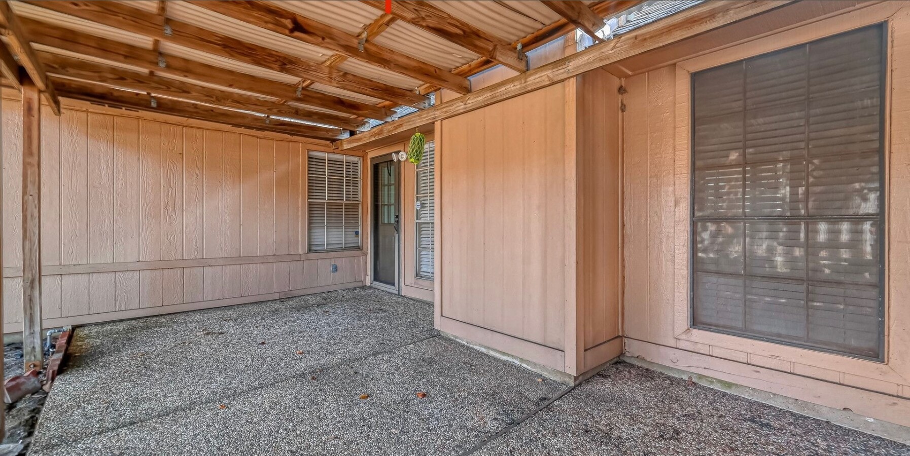 Photo - 9803 Knights Dr