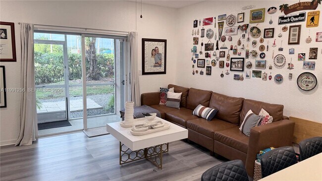 Photo - 5785 NW 116th Ave