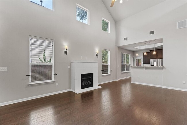 Photo - 7709 Menchaca Rd