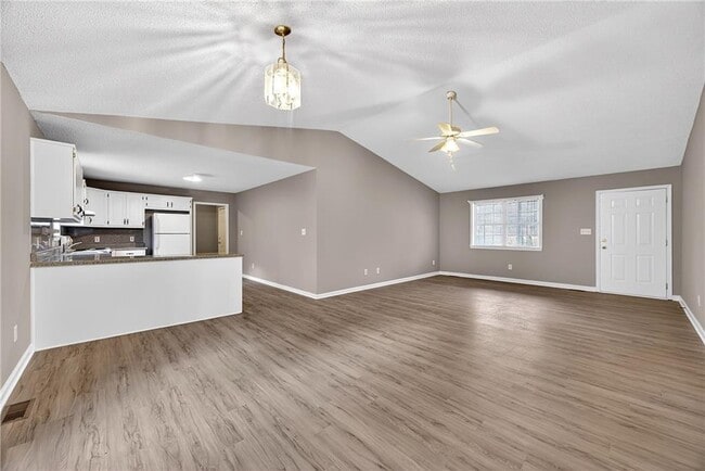 Photo - 175 White Tail Hills Dr