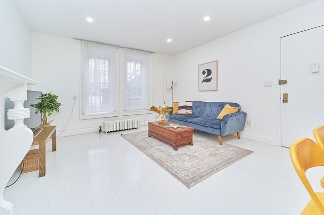 Building Photo - 168 W 130th St Rental