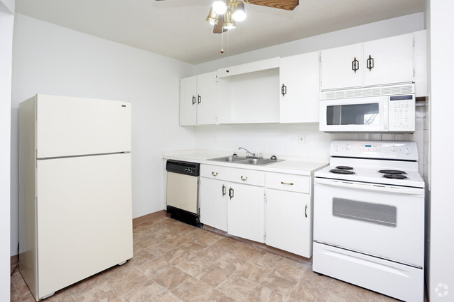 Interior Photo - Wedgewood Coop Rental