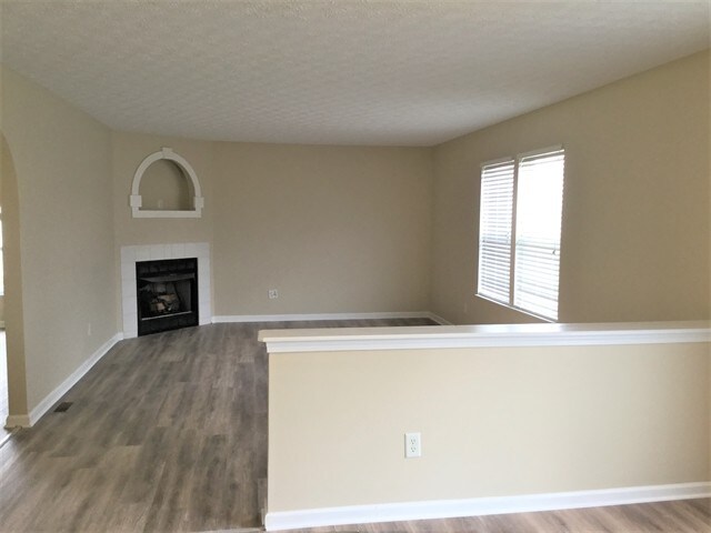 Photo - 5156 Sand Ct