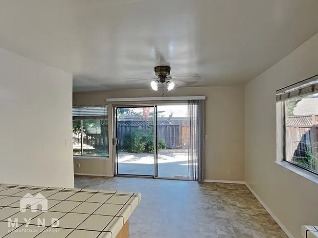 Photo - 6107 Vale Ct