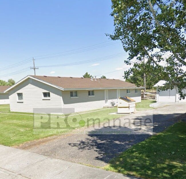 Building Photo - Cambridge Dr. (629 &amp; 637) Unit 637 Rental