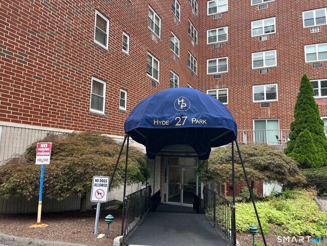 Photo - 27 Northill St Unit 3A