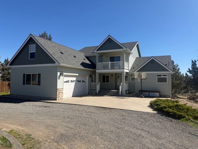 Photo - Breathtaking Panoramic Views: Golf Course & Canyon Views Home with Attached Garage in Crooked Riv...