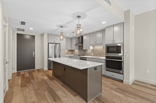 Photo - 2511 Willowick Rd