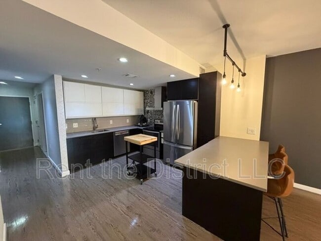 Photo - 1010 Massachusetts Ave NW Unidad #202