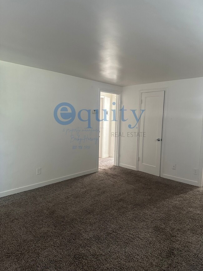 402 Alfred Dr