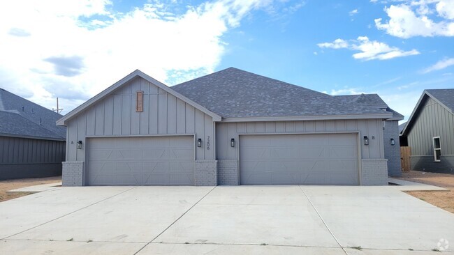 Building Photo - 7206 22nd Pl Rental