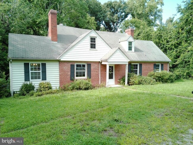 Building Photo - 6902 Old Jahnke Rd