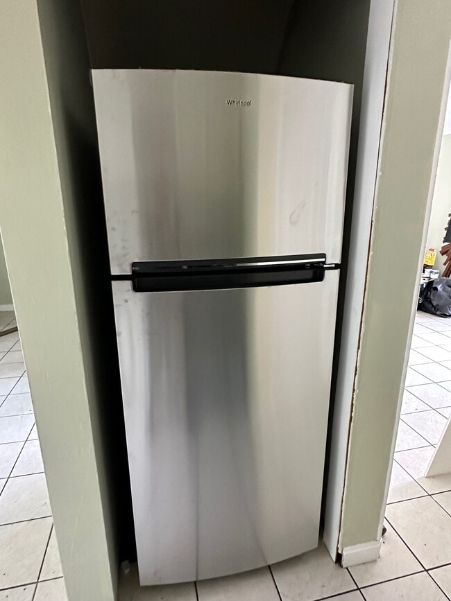 Photo - 445 Cedar Dr