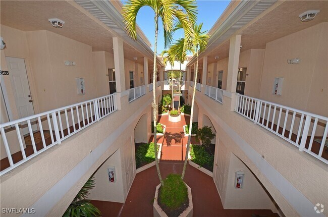 Building Photo - 1044 Woodshire Ln Unit 210 Rental