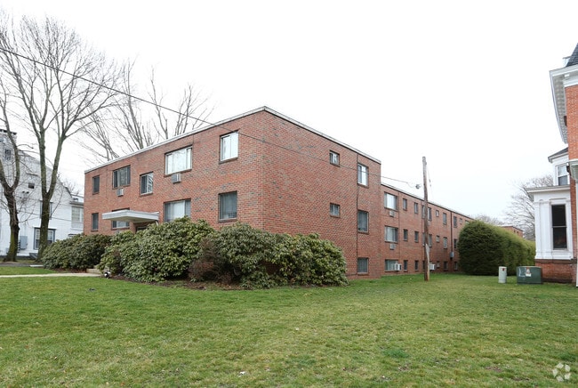 Photo - 177 Broadway