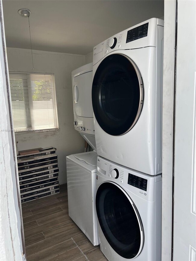 Photo - 1818 Sherman St Apartment Unit 2