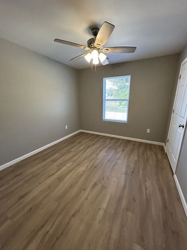 Photo - 714 Columbus St Unit 714 N Columbus Street -  A