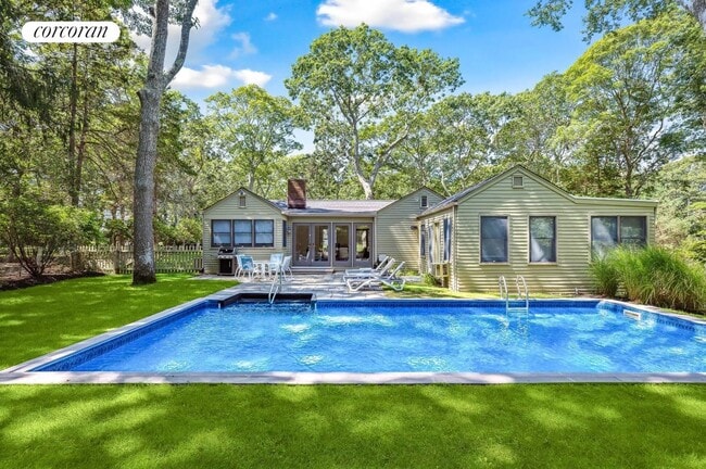 Photo - 60 Aspatuck Rd