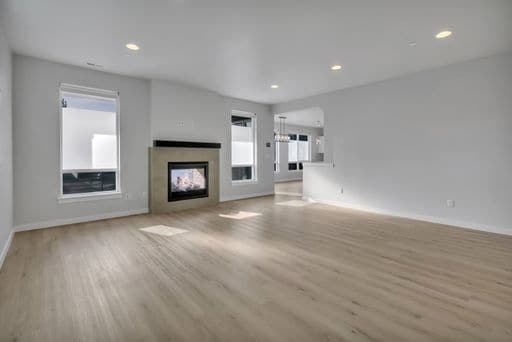 Photo - 4432 137th St SW