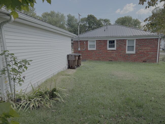 Photo - 121 Churchill Ave