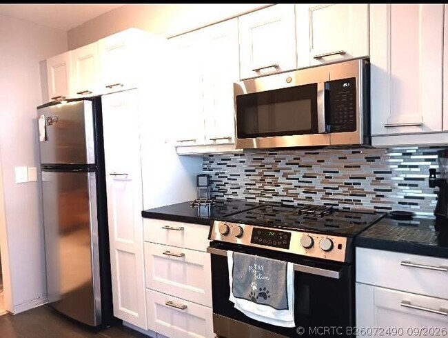 Photo - 141 NE 10th Ave Unit 20B