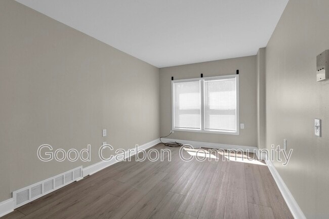 Photo - 1073 Grant St Unidad 8