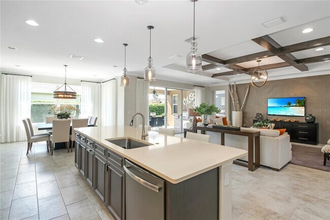 138 Old Moss Cir