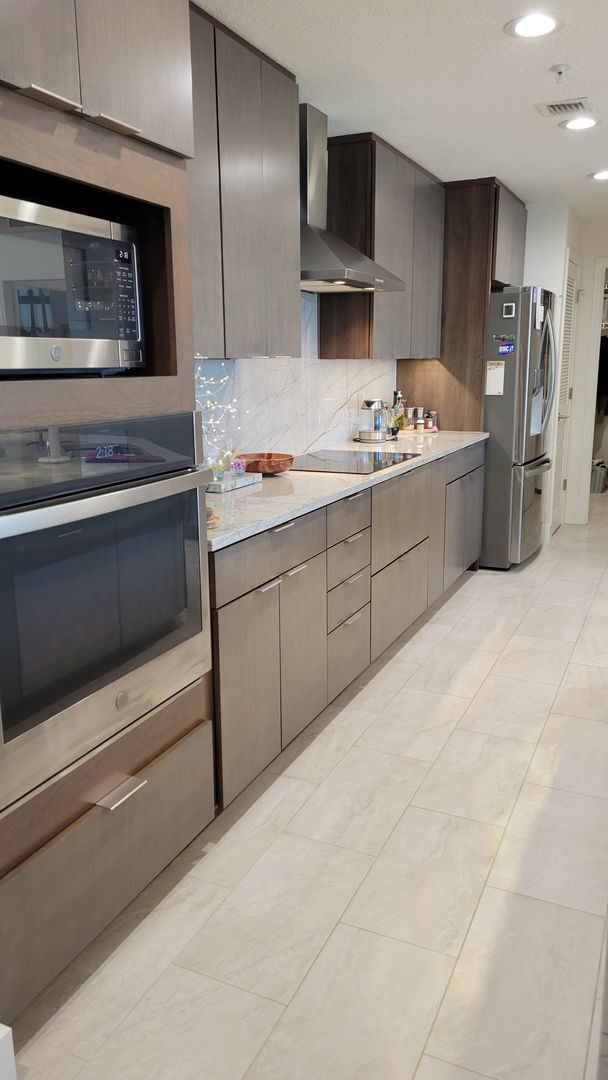 Photo - Seasonal only-beautifully renovated downto...