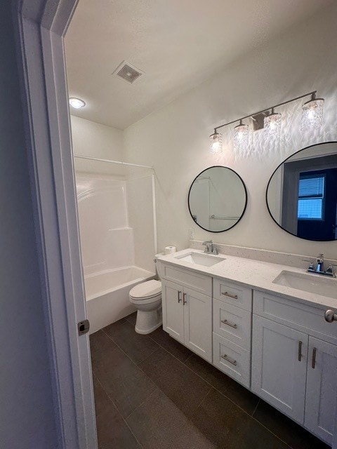 Photo - 321 Hemlock Cir