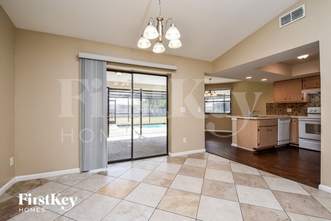 Photo - 4141 SW 6th Pl