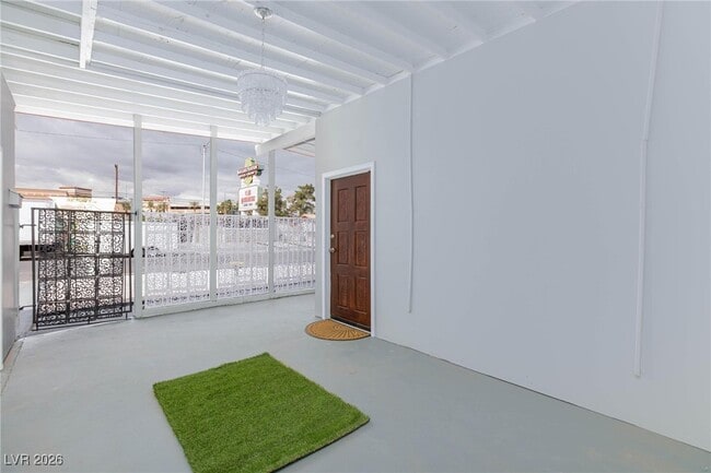 Photo - 3008 Lawndale St