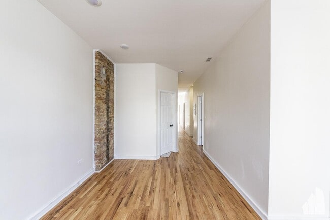 Photo - 1638 W 18th Pl
