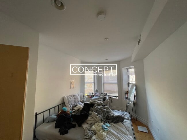 Photo - 64 Louis Prang St Unidad 3