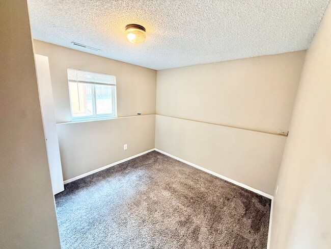 Photo - 4 Bedroom on Dublin available soon!