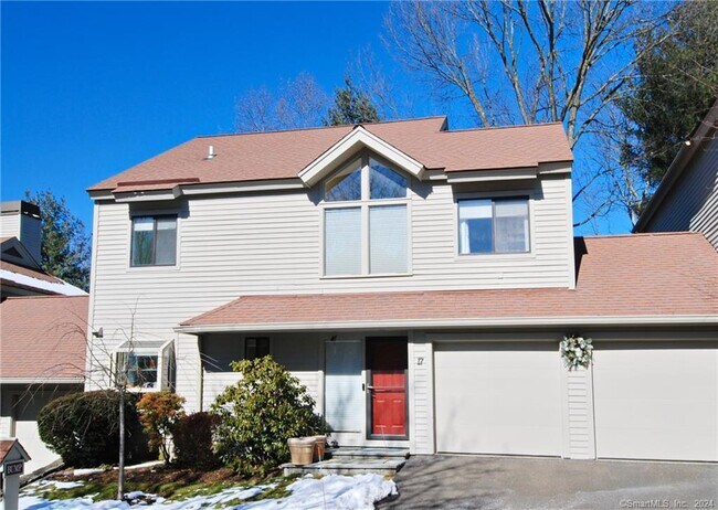 Photo - 320 Strawberry Hill Ave Unit 17