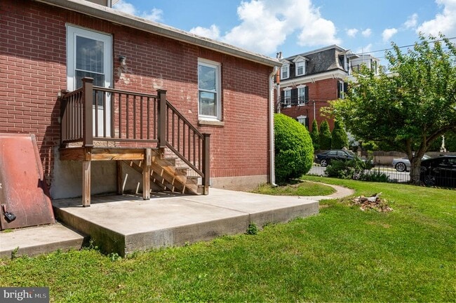 Photo - 134 Gay St