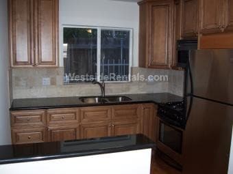 Photo - 611 N Sweetzer Ave Unit 1/2