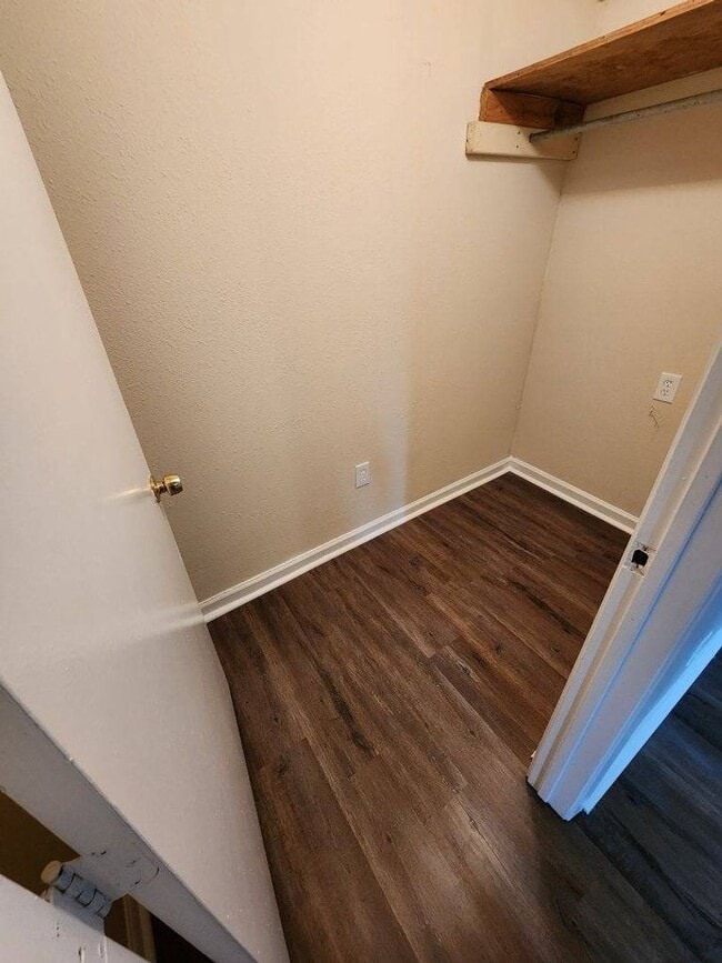 Photo - 149 Merrick St Unit A