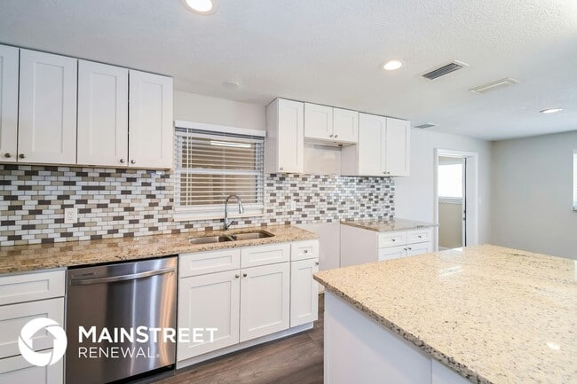 Photo - 468 Alsey Dr